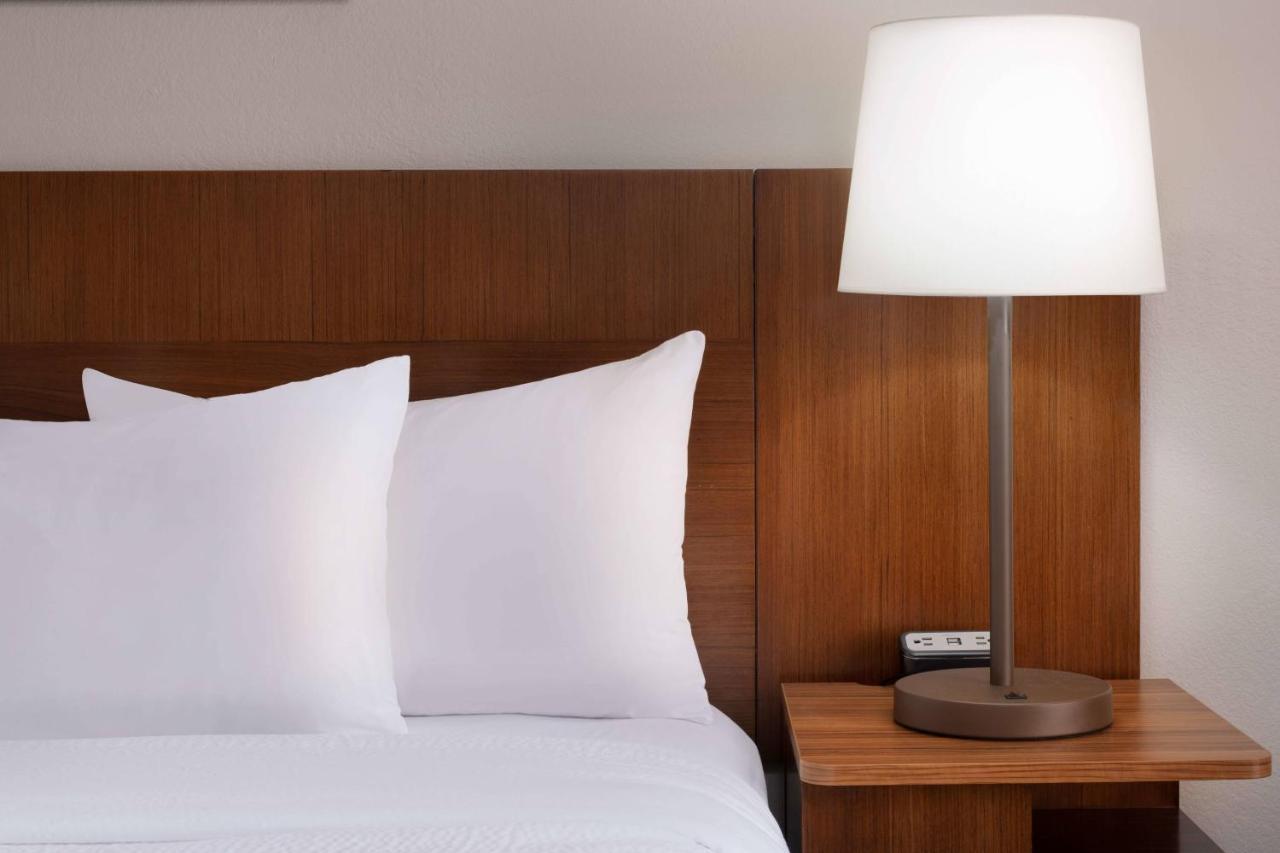 Fairfield Inn And Suites Austin South Exteriér fotografie